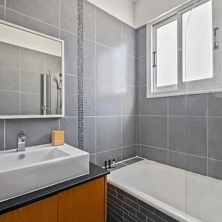 Comfy Cove By Nomads *